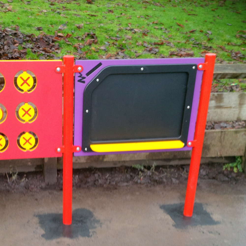 outdoor-activity-panels-for-early-years